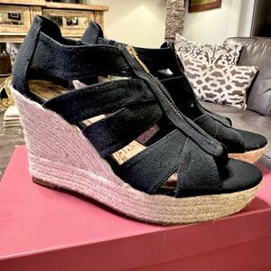 Black Linen Zip Front Wedge Sandals Size 9